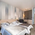 Berkeley Hotel&Day Spa